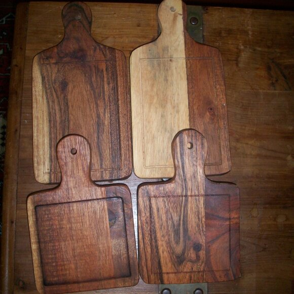 Crofton Mini Dark Wood Cutting Charcuterie Boards Set Of 4 Serving 6” And 8” - Picture 1 of 3